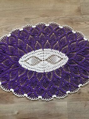 New Purple & White Vintage Style Pineapple Doily